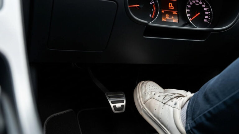 como saber se a embreagem do carro está ruim