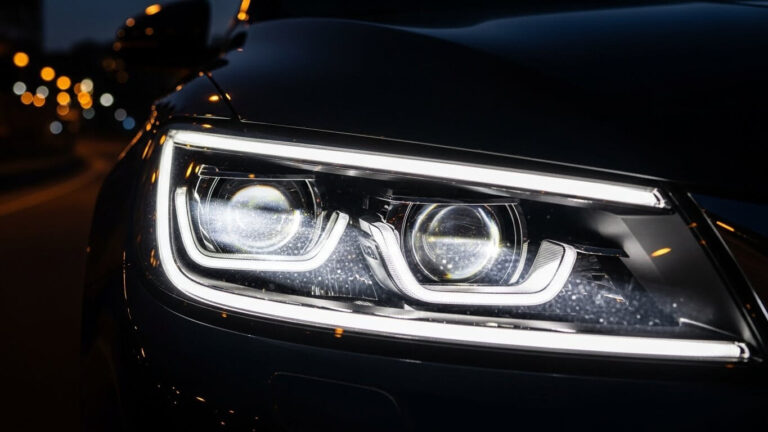 farol de led para carro