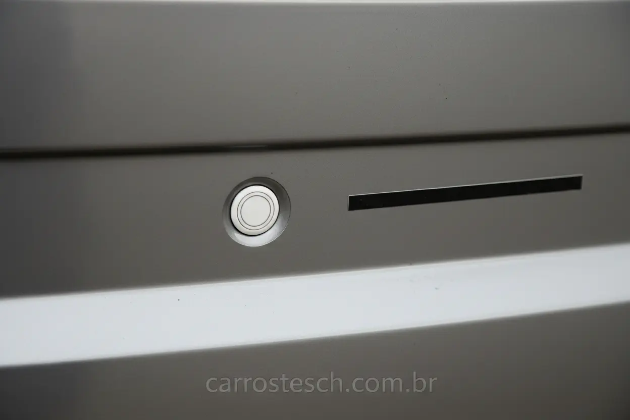 Sensor de estacionamento precisa furar o para-choque? Veja a diferença!